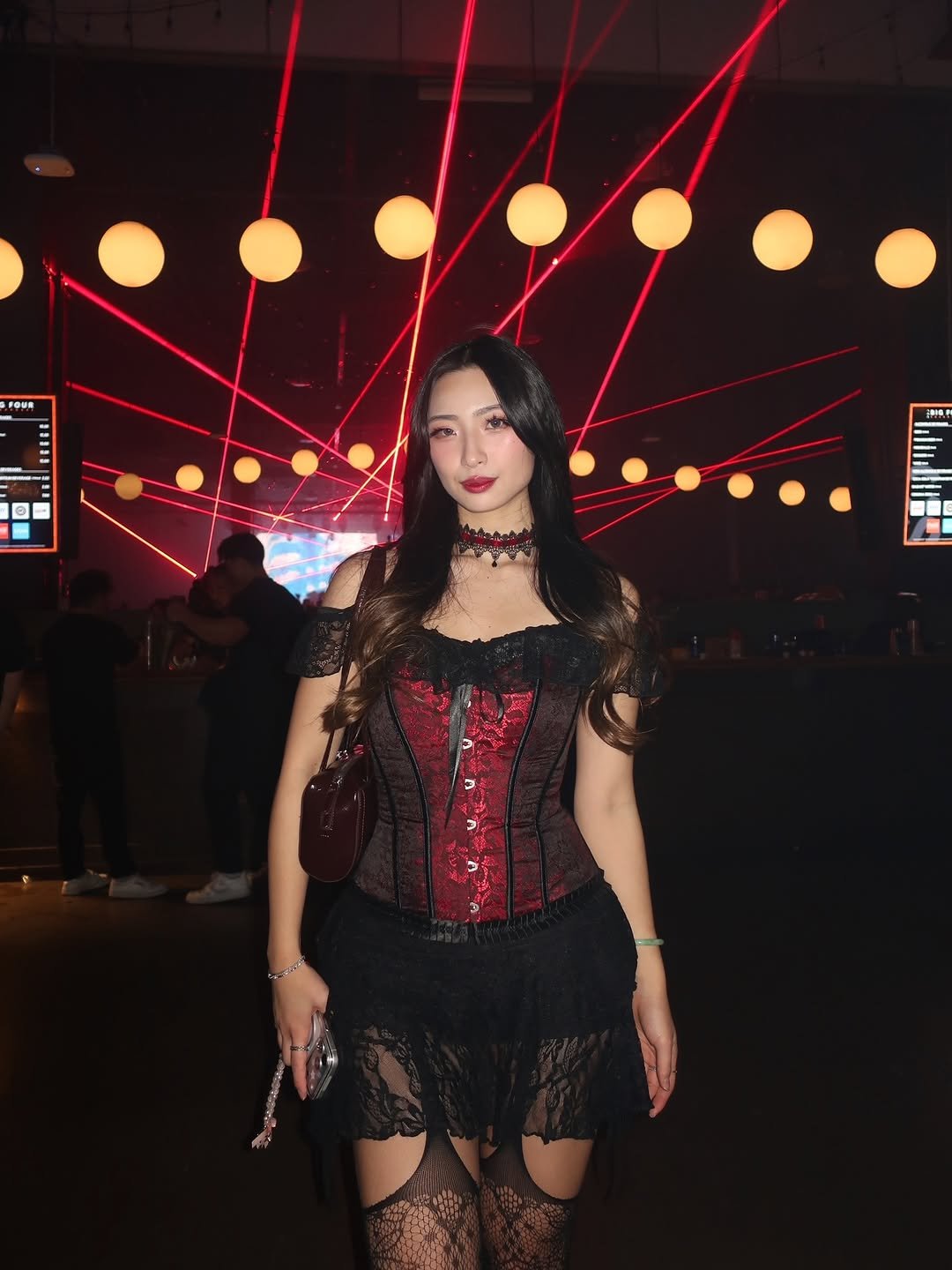dalcompeachh 게시물 이미지: Ur local vamperina on shift for vday🗡️