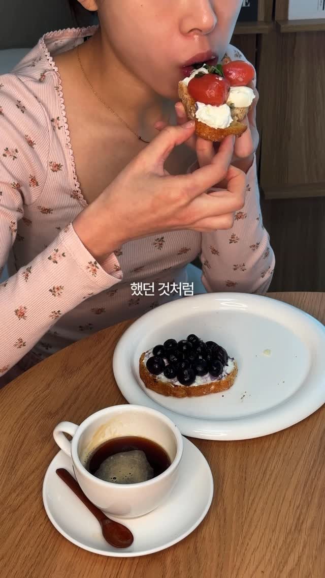 dandiiet 게시물 이미지: 주변 사람들에겐 한없이 따뜻한 위로를 건내고 다정한 제가
스스로에게는 끝없이...