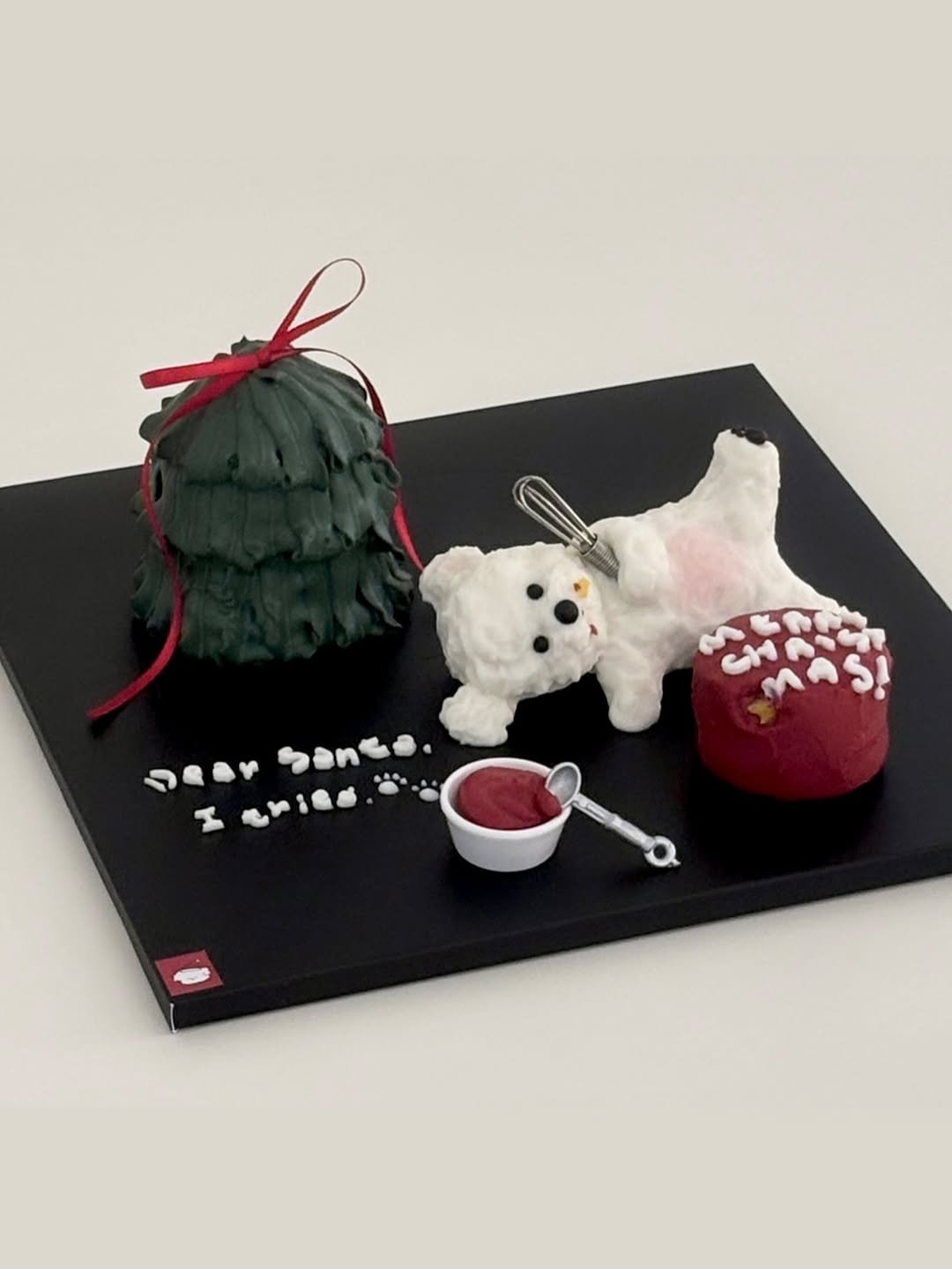 Photo by 부산강아지케이크 강아지케이크클래스 펫푸드창업  | 댕킷 on December 16, 2025. May be an image of cake and text.