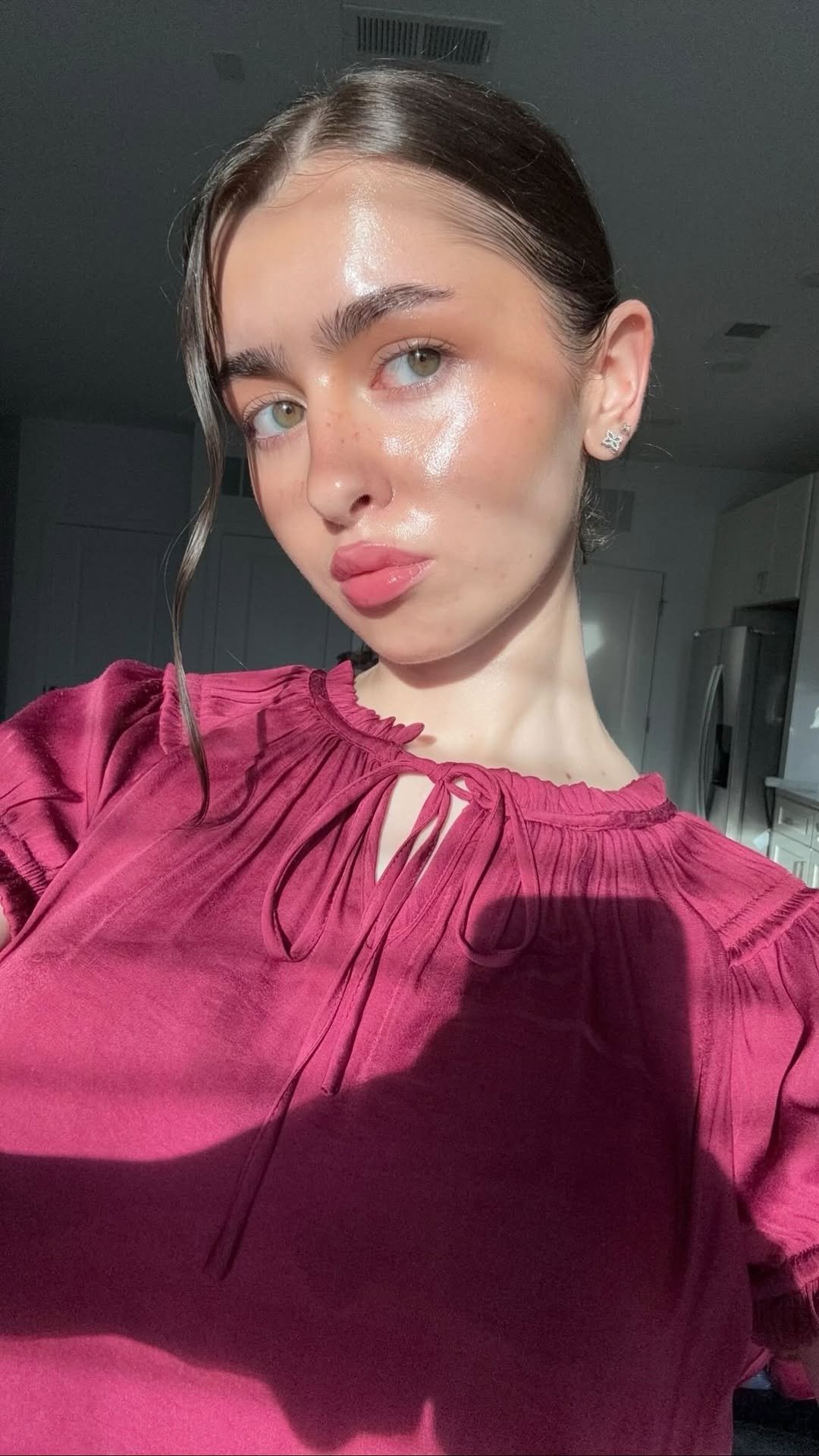 danicolexx 게시물 이미지: The difference sunscreen made to my skin is crazyyy ✨✨