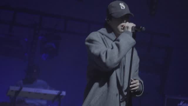 daniel.k.here 게시물 이미지: Little bit lost - Kang Daniel live...