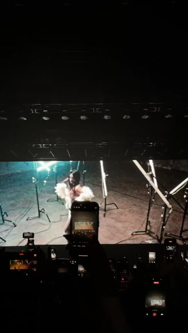 daniela___avanzini 게시물 이미지: DANON EXCUSE MEEEEE #danielakatseye...