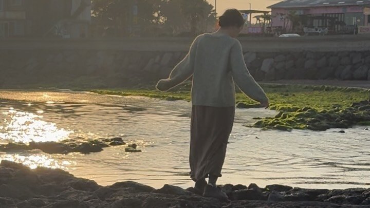 daniiisong 게시물 이미지: 이제는 집보다 더 집 같은 내 마음속 고향, 제주 

처음 이 섬에 살러 왔던...