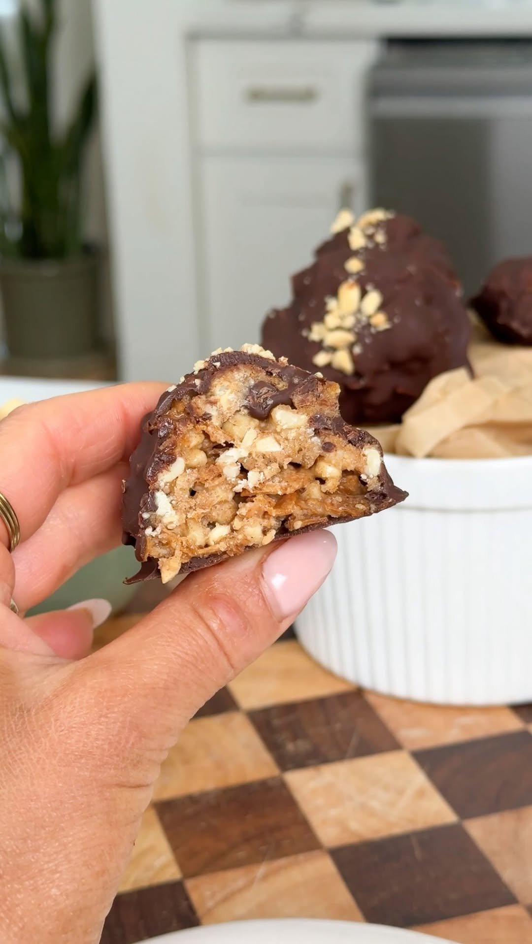 danishealthyeats 게시물 이미지: your next late night sweet & salty snack...
