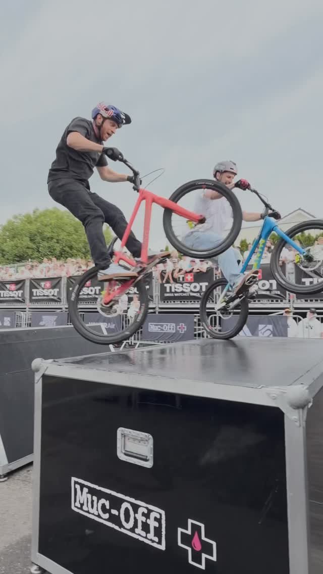 danny_macaskill 게시물 이미지: Thank you @hoschidays! Our 4th year at the...