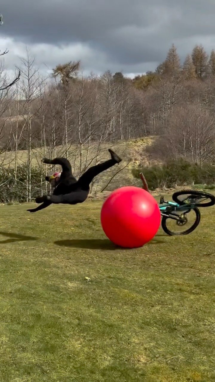 danny_macaskill 게시물 이미지: A few tries before trying again - always a fun...