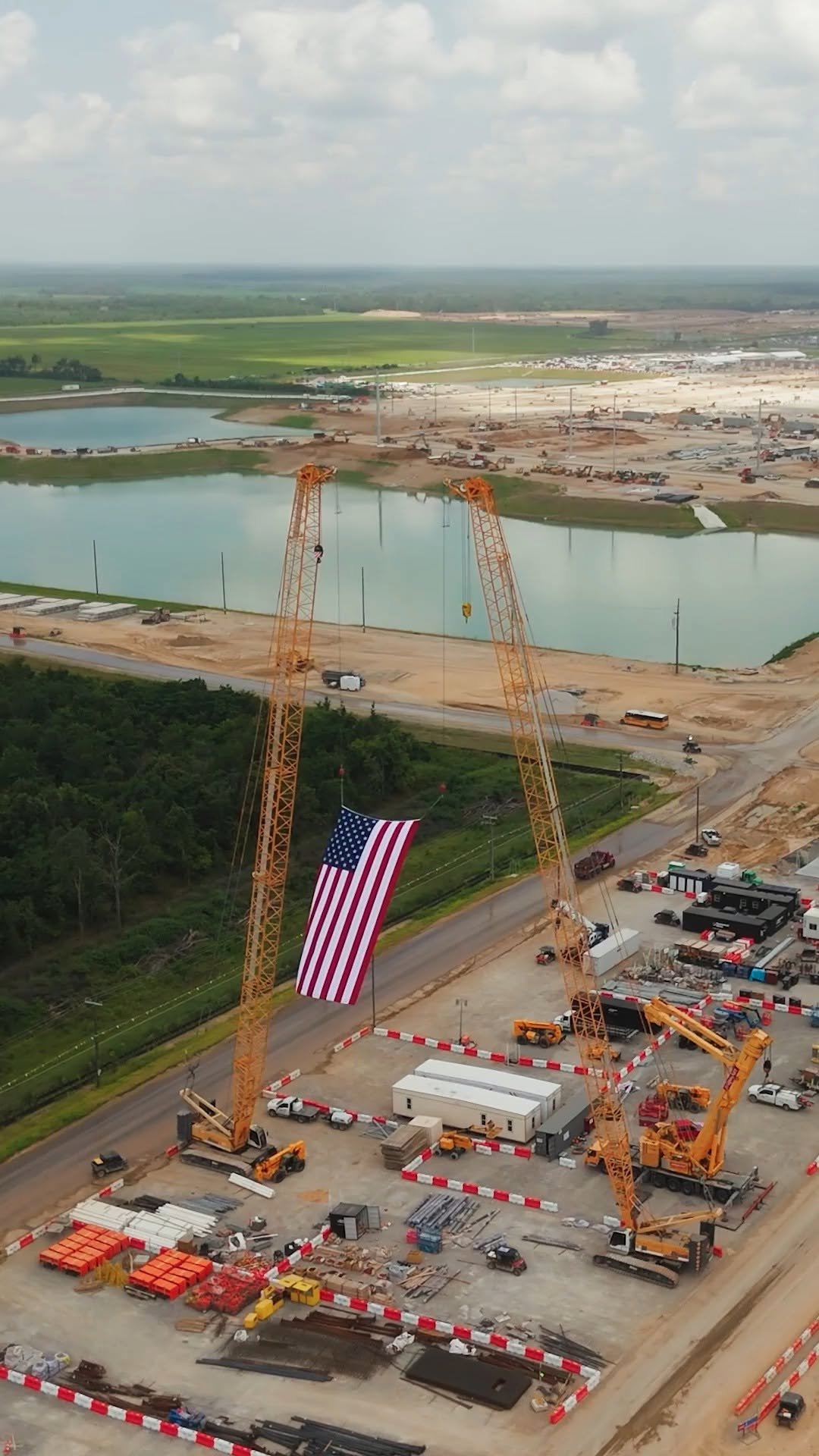 datacentersatmeta 게시물 이미지: 🇺🇸 The spirit that has been building America...