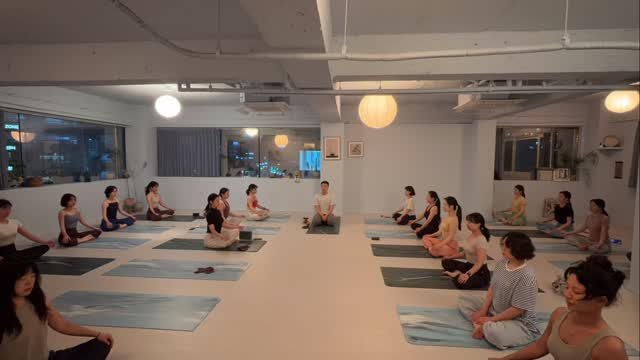 dave_yogastudio 게시물 이미지: 하루 한번, 어렵다면 2-3일, 일주일에 한번은 꼭 나를 위한 시간을...