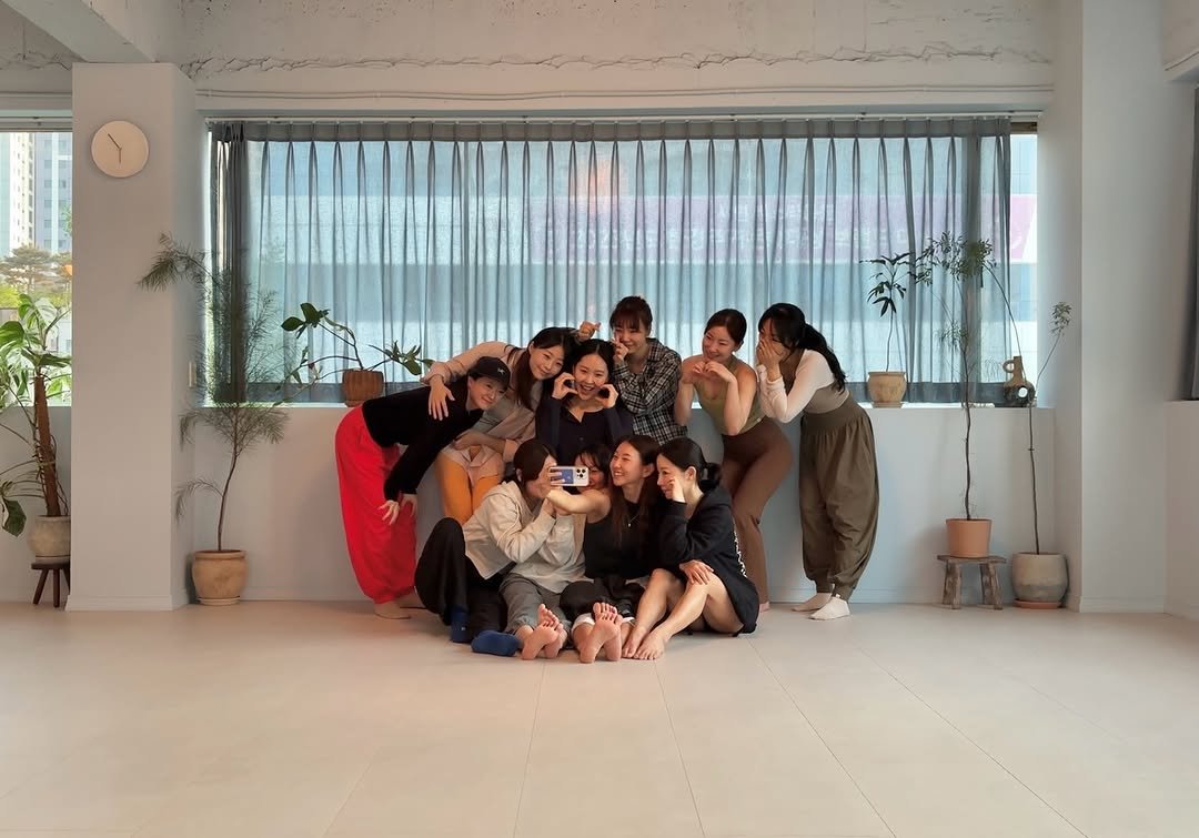 dave_yogastudio 게시물 이미지: 지난주, 열두명의 선생님들이 하타요가 리부트 워크숍을 성공리에 수료하였습니다...