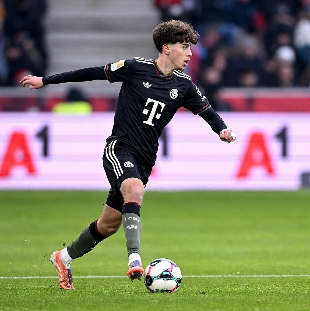 Photo by David Santos Daiber on January 06, 2026. May be an image of football, soccer, ball, stadium and text.