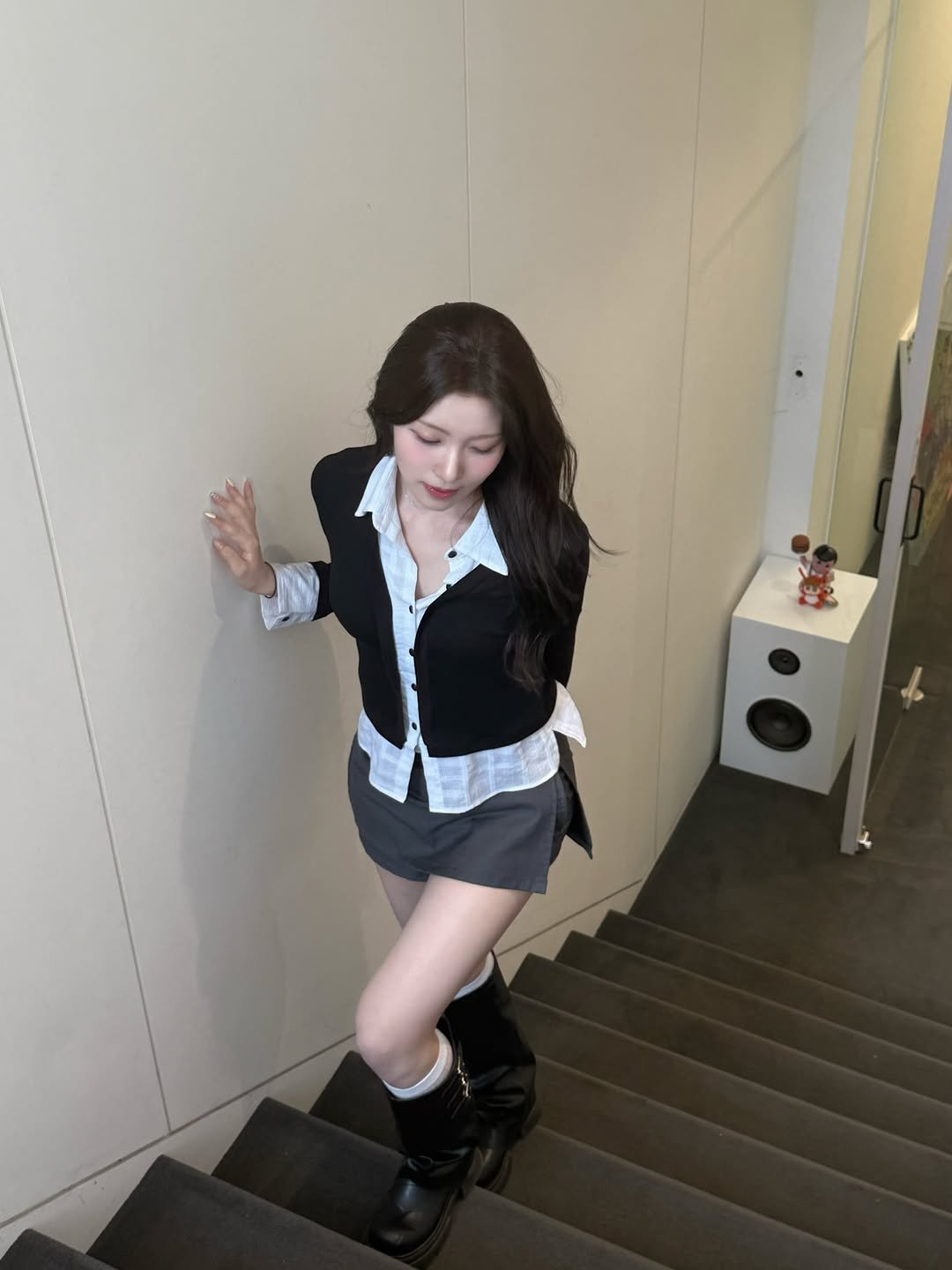 daye1014 게시물 이미지: 너무 어둡지 않은 무채색 코디🤍🩶🖤