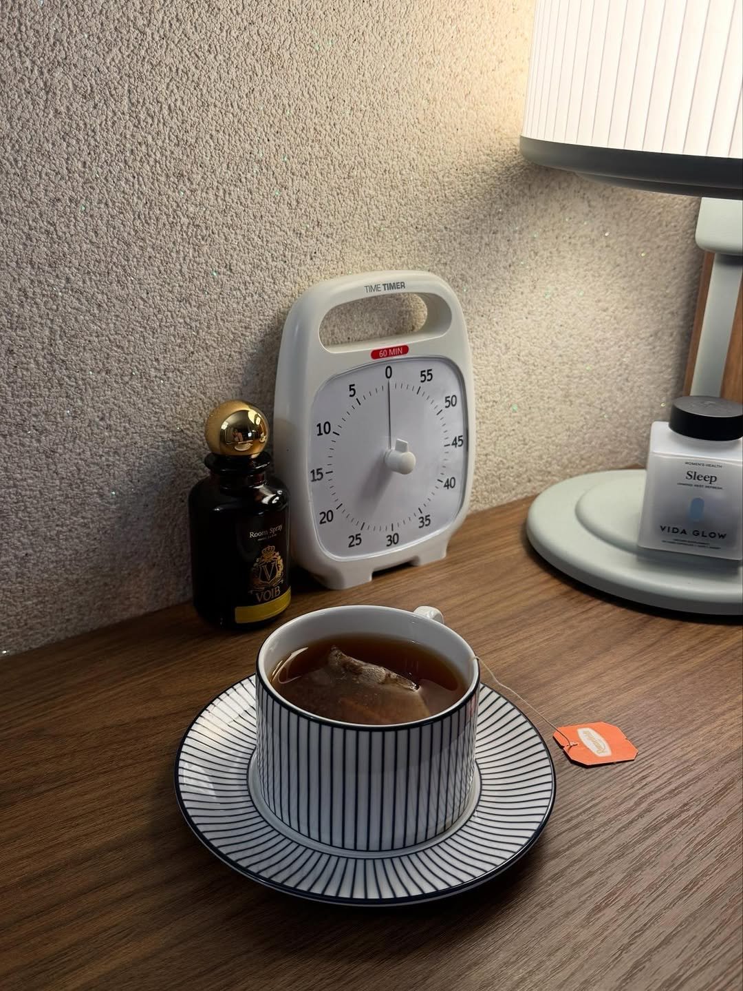 Photo by VERA • 데일라잇저널 on March 17, 2026. May be an image of ‎coffee cup, tea maker, cup, saucer, tea, teacup, teapot and ‎text that says '‎TIMER 5 55 50 10 15- 45 40 20 35 35 Tor 25 30 AAN Sleep لل‎'‎‎.