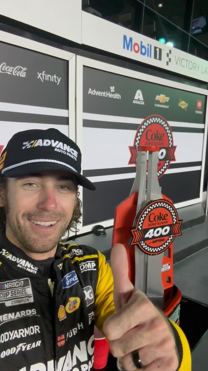 daytona 게시물 이미지: the concept of winning? he gets...