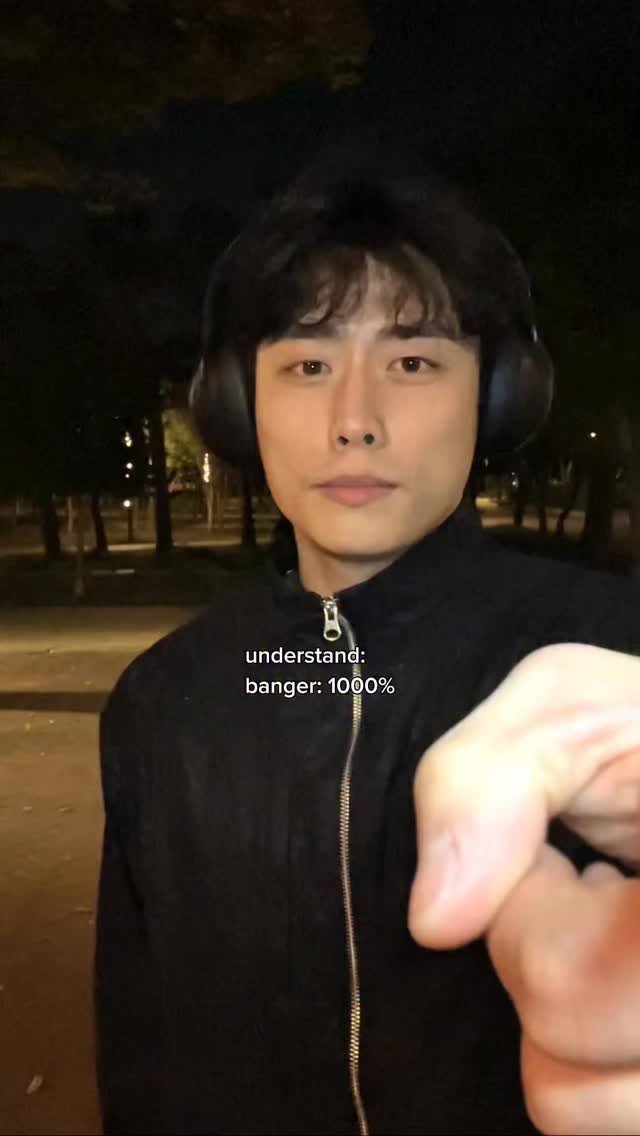 ddngin 게시물 이미지: 싸이월드 bgm으로 해놓은 

_🍀