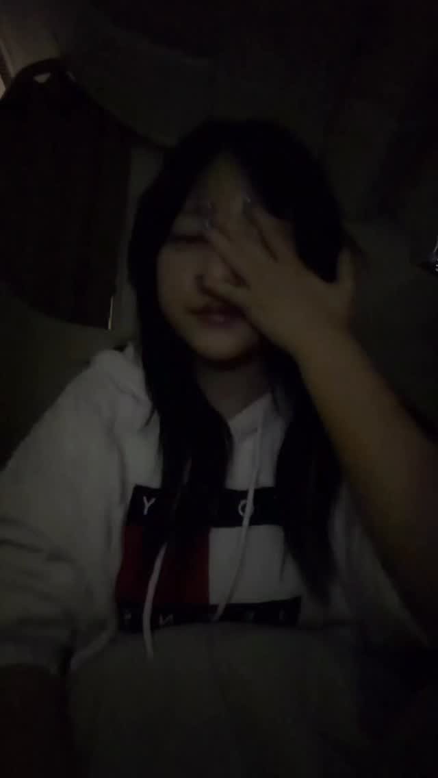 ddobini619 게시물 이미지: 비행기에서 자다가 피부가 찢어질 것 같은 고통이 느껴져서 깼어요😭