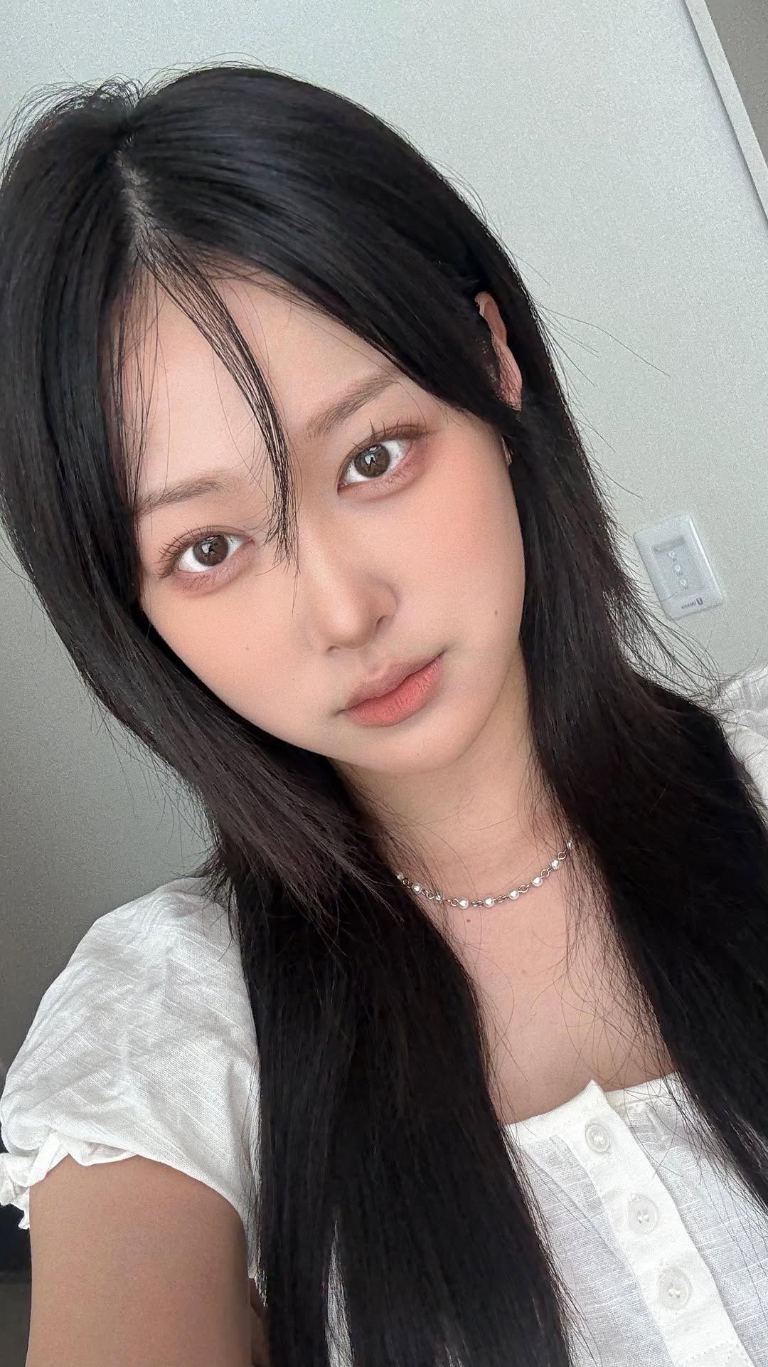 ddobini619 게시물 이미지: 수학여행에서 인생샷 192275징 건지는 메이크업📸다들 수학여행 어디로가요? #뷰티 #메이크업