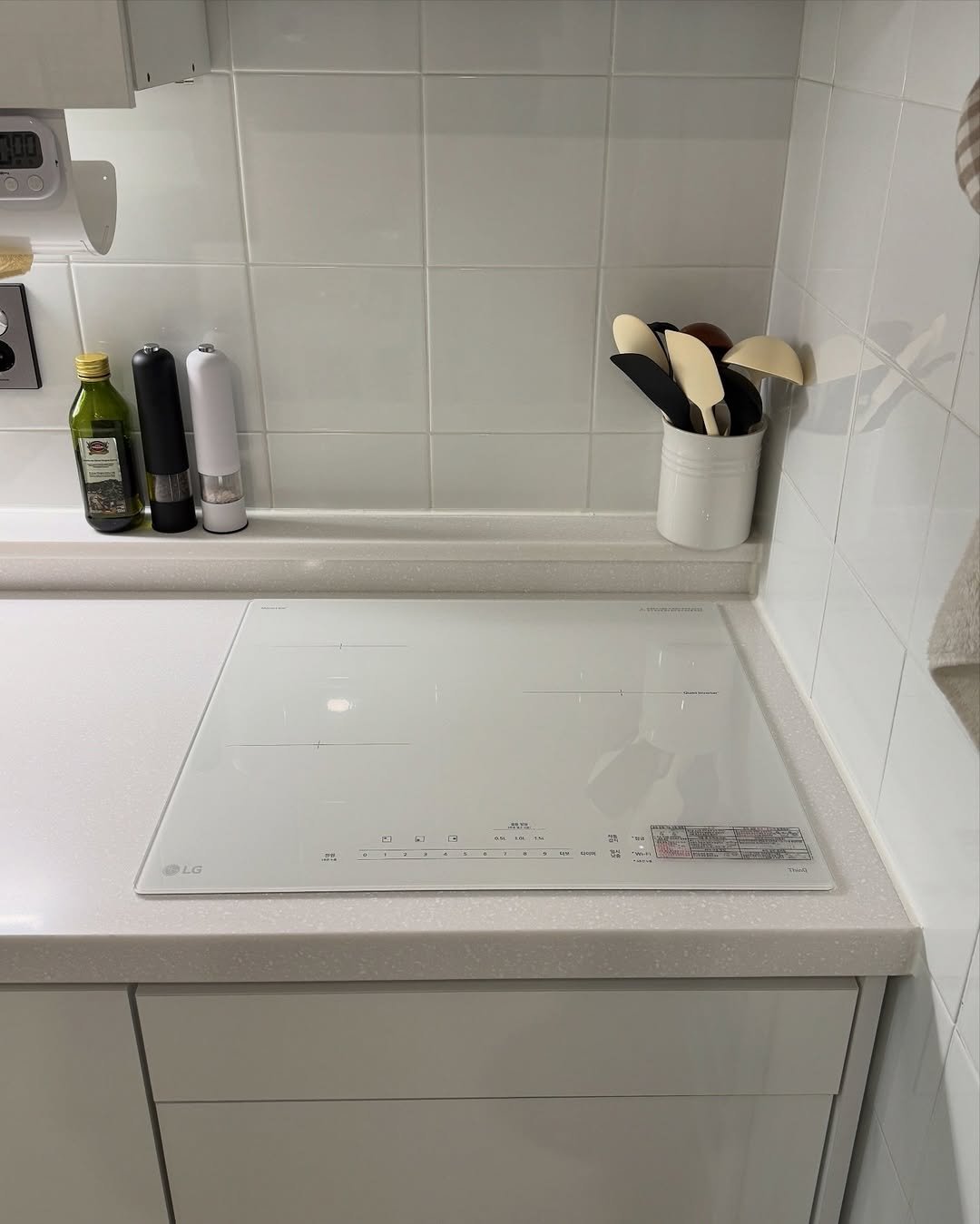 Photo by 뚜비두밥 맛있는밥🍚 | 집밥 레시피 on April 18, 2026. May be an image of dishwasher, countertop, faucet, sink, indoors, kitchen and text.