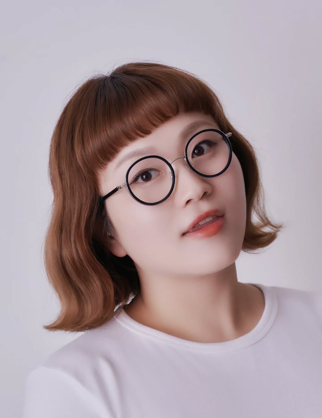 dduruprincess 게시물 이미지: NEW프로필🤍

 
표정 꼴배추지만
오랜만에 찍은 프로필이니 좀...
