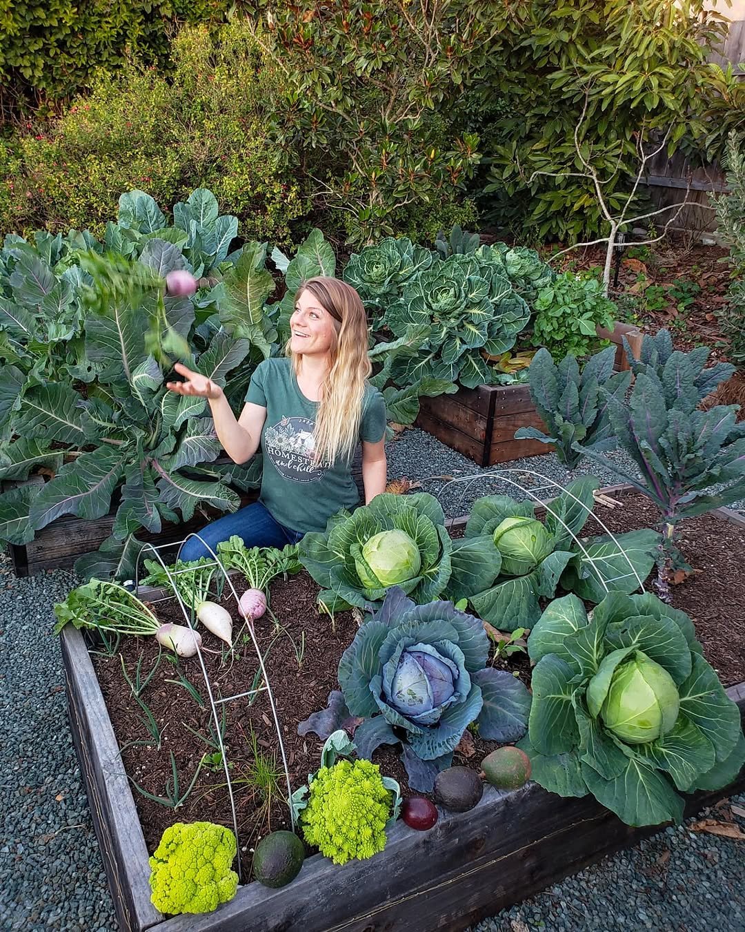 deannacat3 게시물 이미지: 🌿 13 Tips on Starting a Garden 🔥 
.
1) Start...