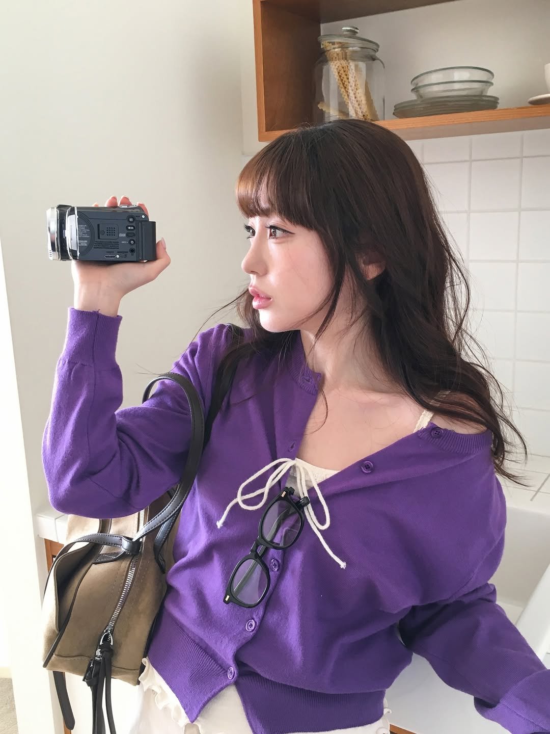 Photo by 정연 on February 04, 2026. May be an image of one or more people, hair, phone, camera, top, parka and text.