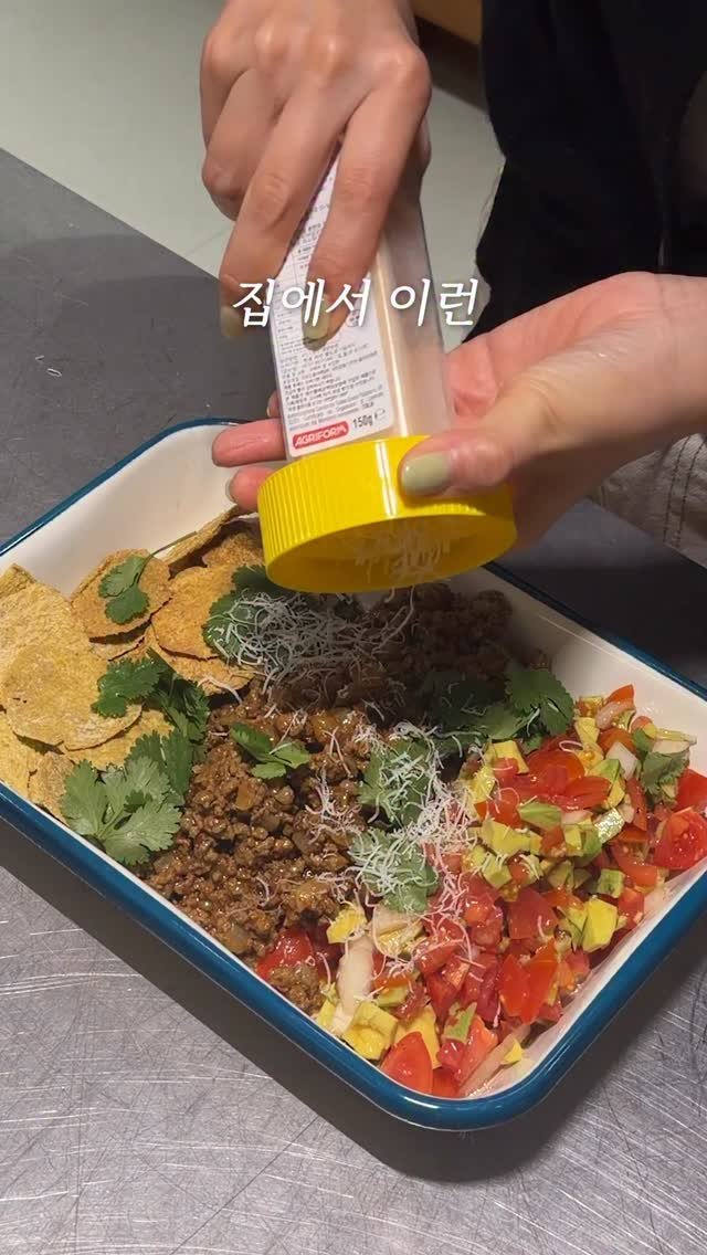 dearrsummer 게시물 이미지: 타코 소스 없이 만드는 인생 타코 플레이트🌮

타코 먹고 싶을 때마다 소스...