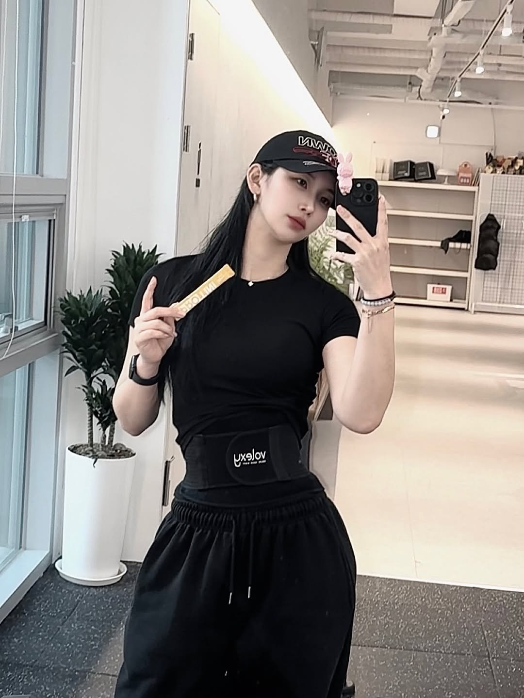 deer__mi 게시물 이미지: @kismos_official 
운동 전후나 하다가 넘 힘들면 오독오독 씹어먹으며...