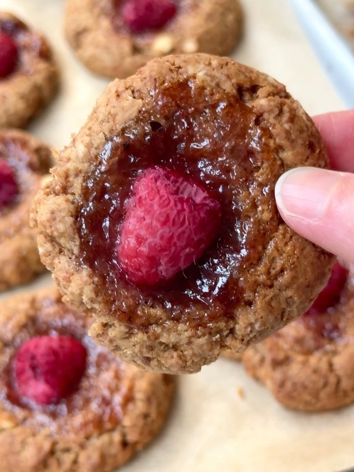 deliciouslyella 게시물 이미지: ✨February round-up ✨

Longer days, the first...