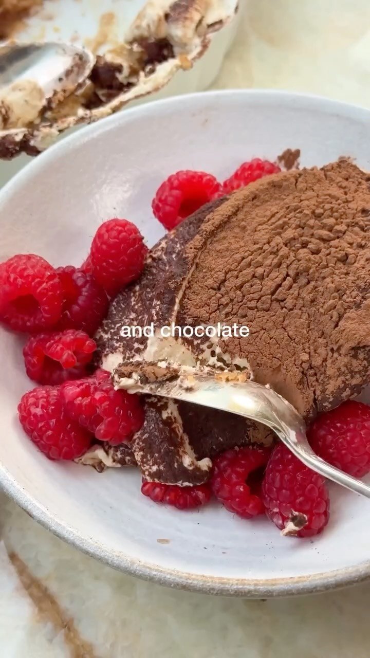 deliciouslyella 게시물 이미지: We shared a little sneak peek of this tiramisu...