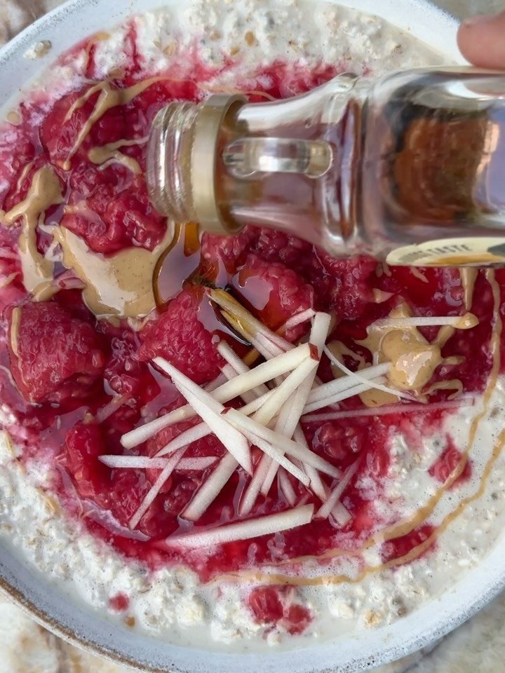 deliciouslyella 게시물 이미지: Oats have been a topic on everyone’s mind at...