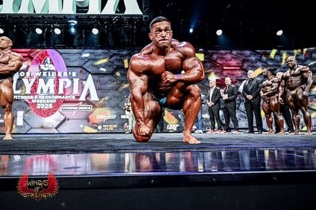 dereklunsford_ 게시물 이미지: 2025 Mr. Olympia: @dereklunsford
🏆 **2x Mr....