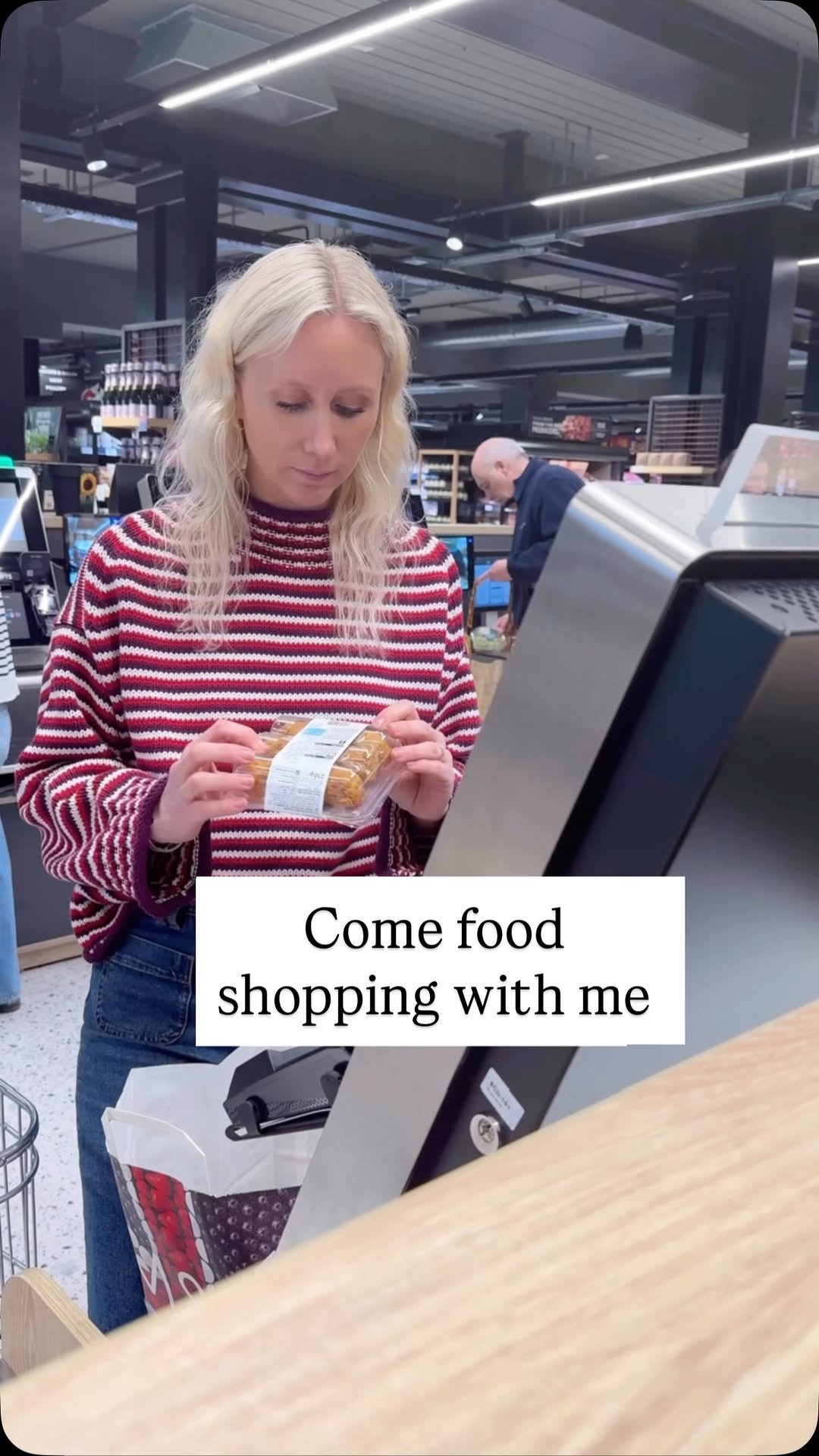 desertislanddishes 게시물 이미지: We all know it’s impossible to pop to...