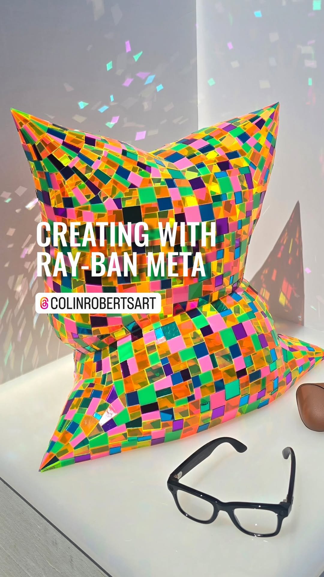 design 게시물 이미지: 🪩 The surreal 3D mosaic sculptures of...
