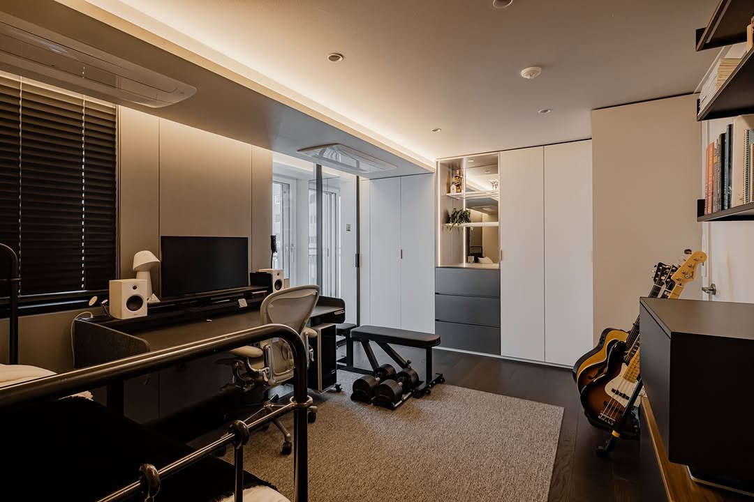 design_jinjak 게시물 이미지: _
생활에 맞게 정리된 공간의 깊이

#강남인테리어#아파트인테리어

Place :...