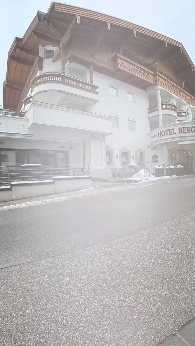 designhouse 게시물 이미지: Mayrhofen 2026