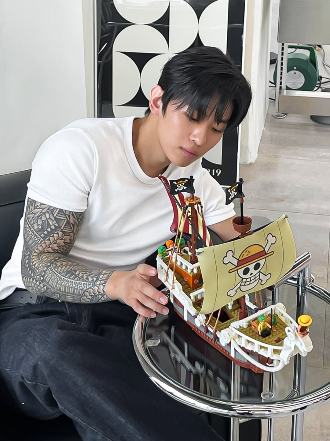 Photo shared by DEX / 김진영 on August 14, 2025 tagging @legokorea_official.