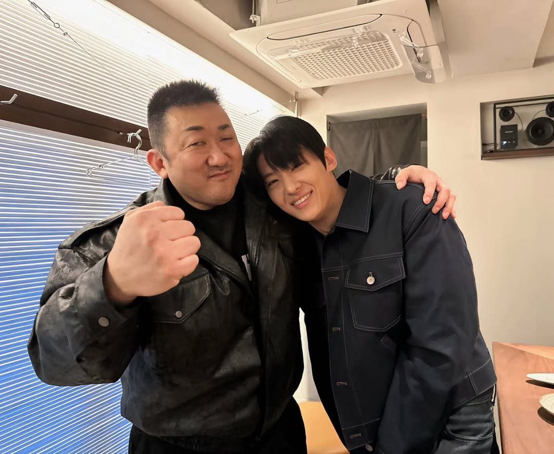 Photo shared by DEX / 김진영 on August 09, 2025 tagging @donlee.