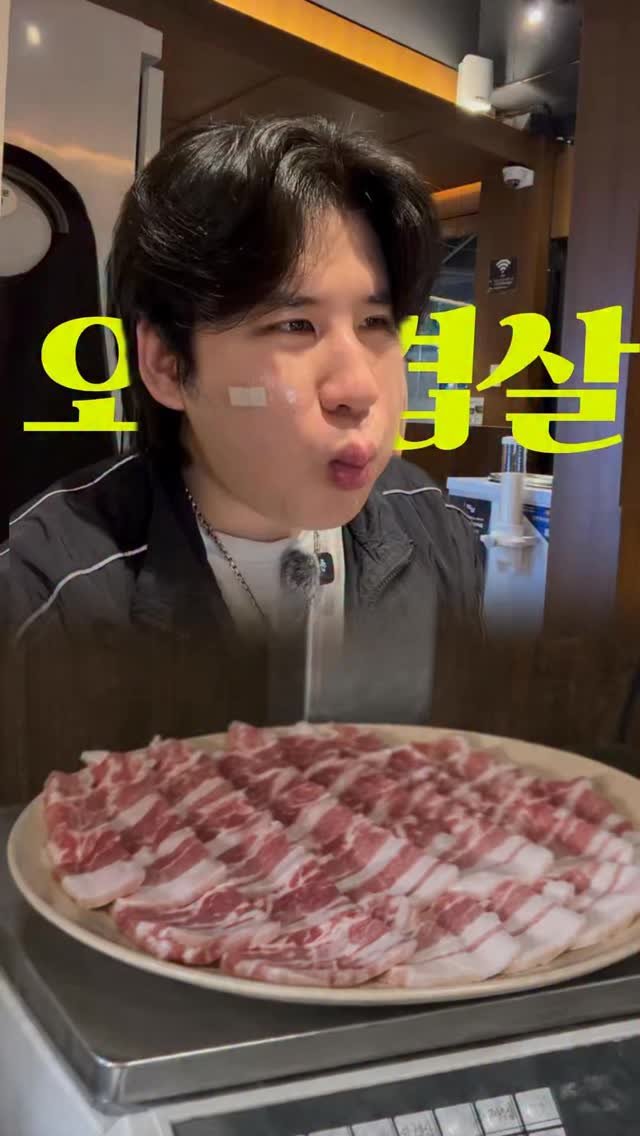 dg_mrn_1 게시물 이미지: 여긴 꼭가봐
아그리고 단독룸도 있고
20인까지 수용가능한 개별룸도 있어서
여러명...