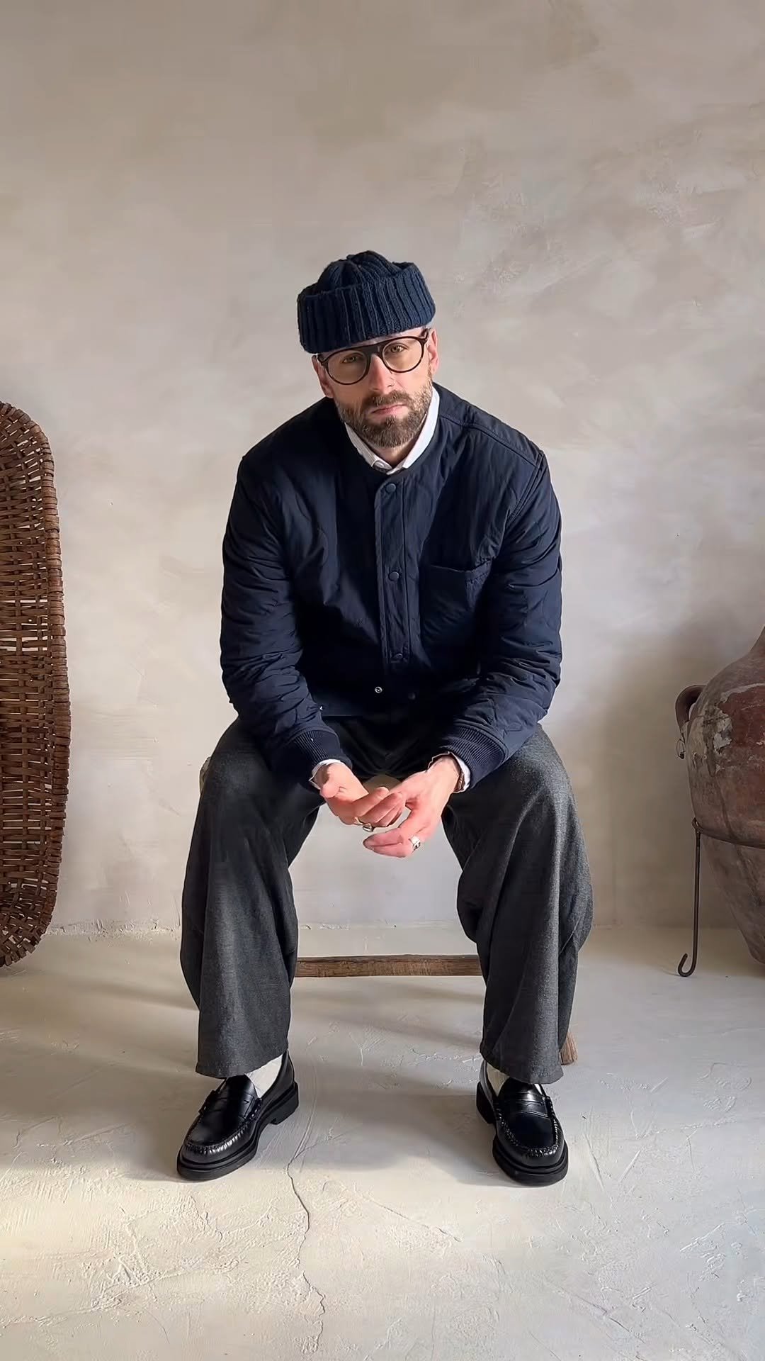 dhgate_uk 게시물 이미지: 🧠🖤 The Quiet Flex: Shape, Texture and Intent...