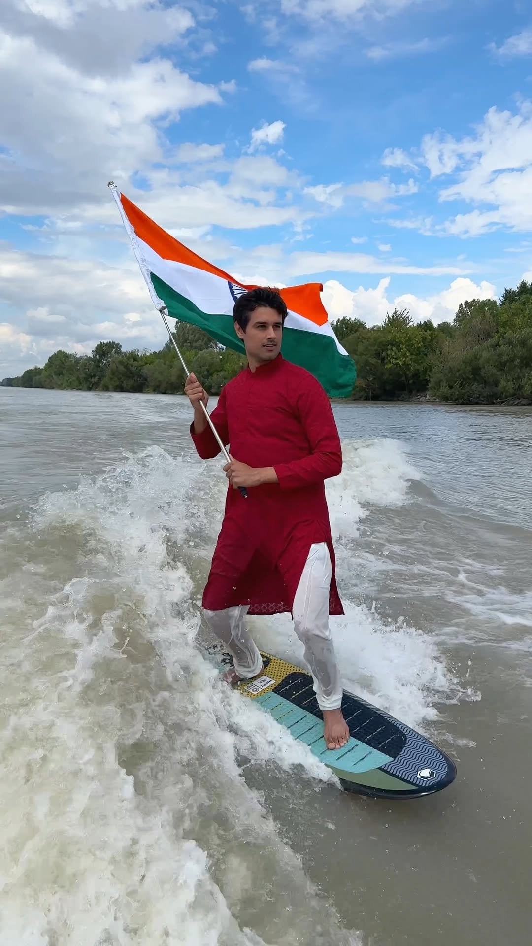 dhruvrathee 게시물 이미지: Happy Independence Day! We must protect the...