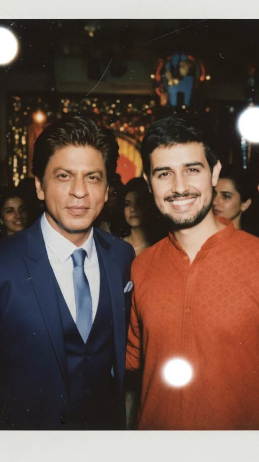 dhruvrathee 게시물 이미지: How I met Shah Rukh Khan, Aamir khan and Virat...