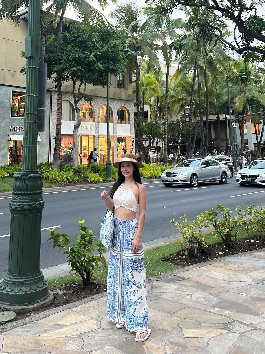 Photo by 다이애나 on July 28, 2025. May be an image of 4 people, sarong and text.