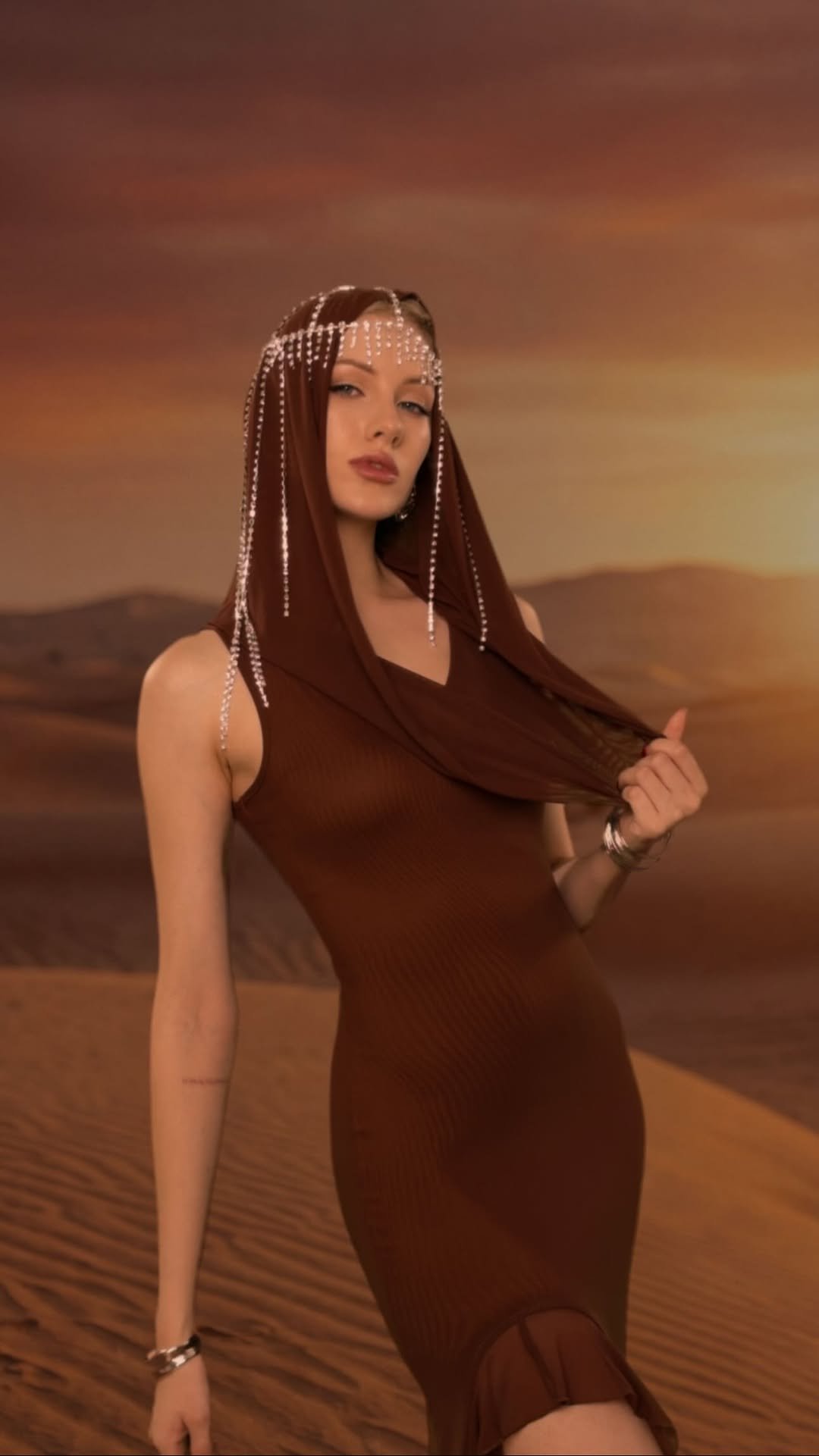 dianadiloyann 게시물 이미지: Struggle with posing? Let me make it easy!...