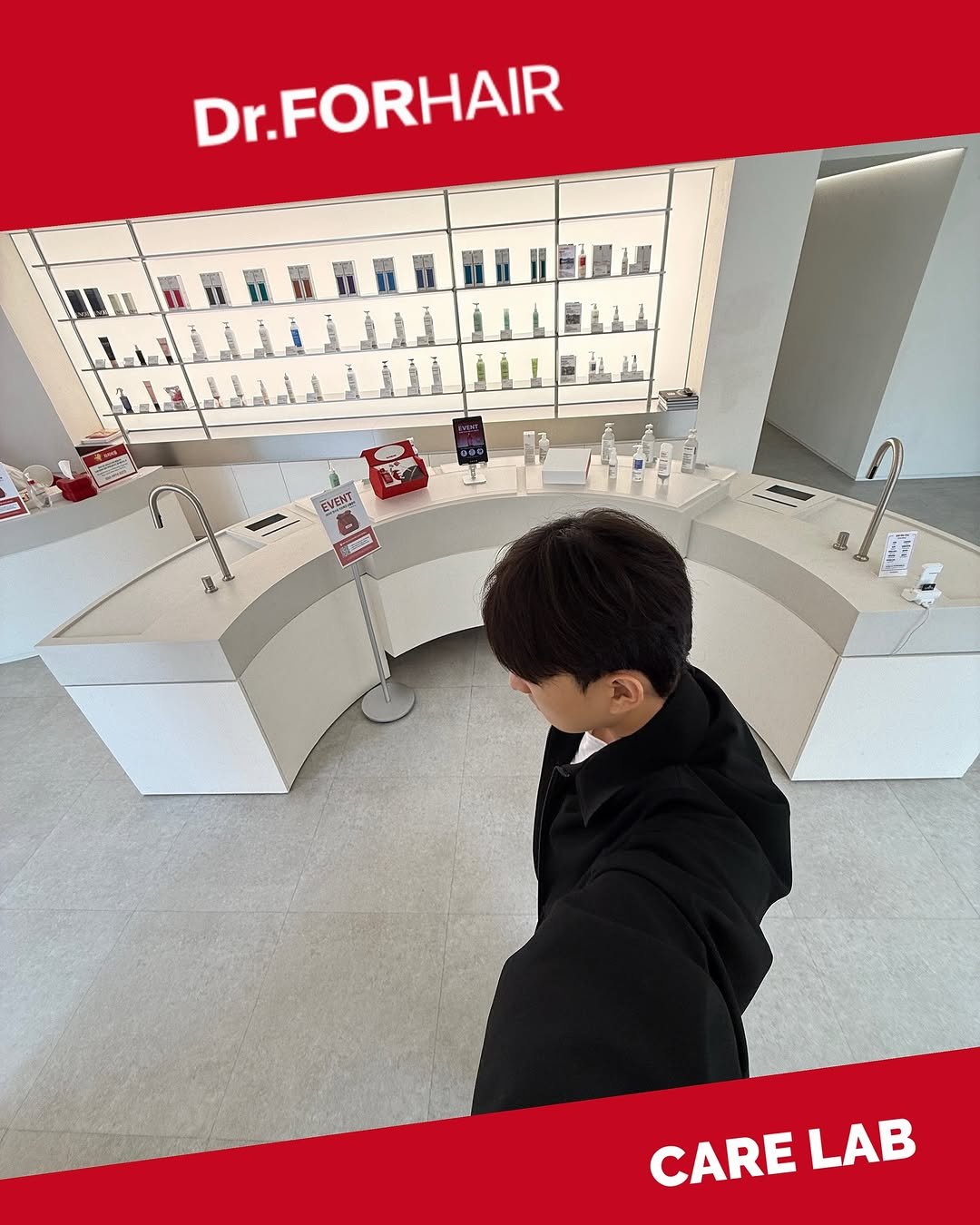 Photo shared by 운주디 | 정영훈 on November 08, 2025 tagging @dr.forhair.official, and @carelab_official. May be an image of one or more people, hair, hospital and text that says 'Dr.FORHAIR Dr. EVENT 知味03 CARELAB CARE LAB'.