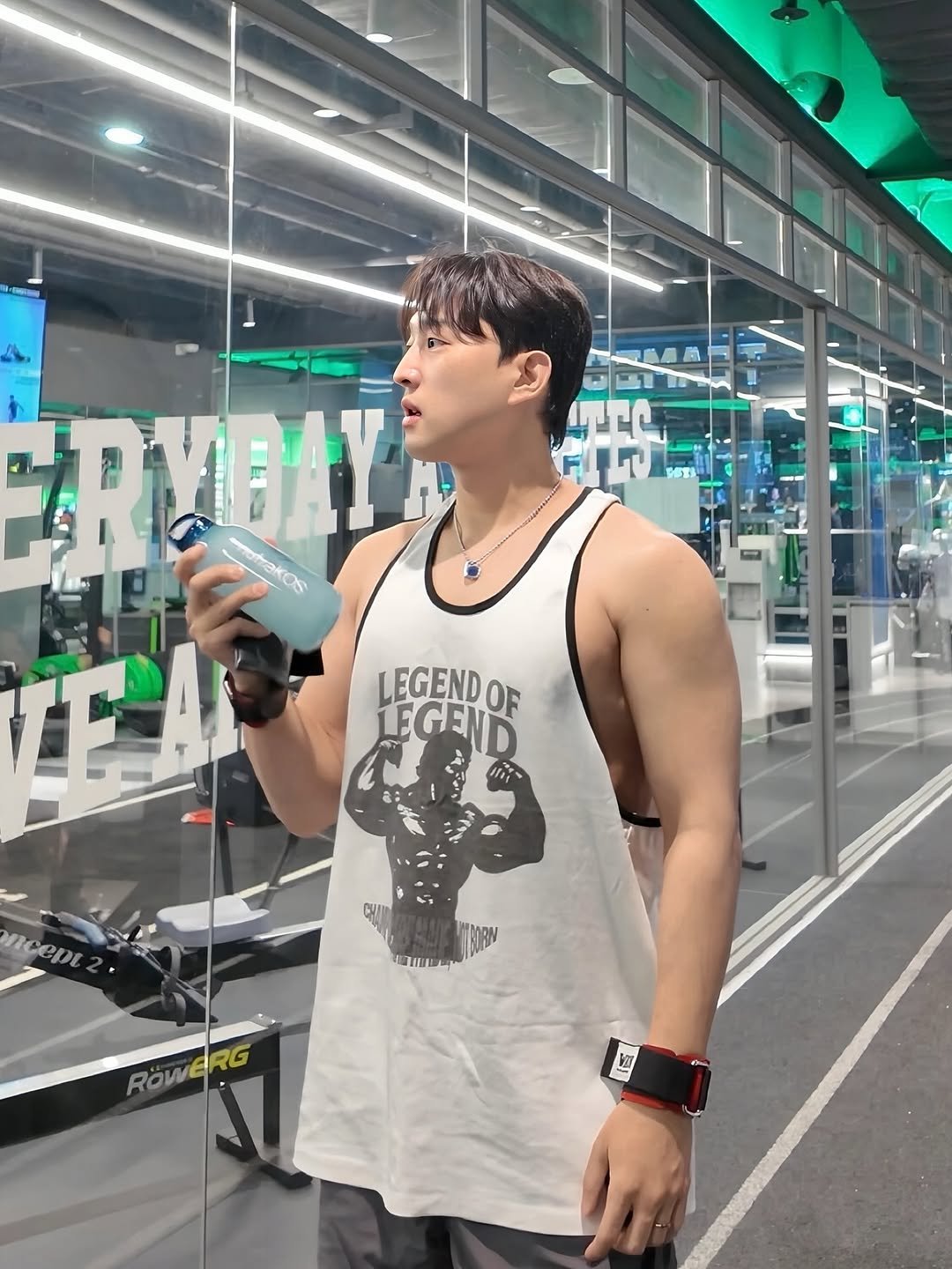 Photo shared by 운주디 | 정영훈 on November 11, 2025 tagging @nutrakos_kr, and @waydn_official. May be an image of one or more people, biceps, people bodybuilding, activewear, jug, tanktop, sportswear, water bottle and text.