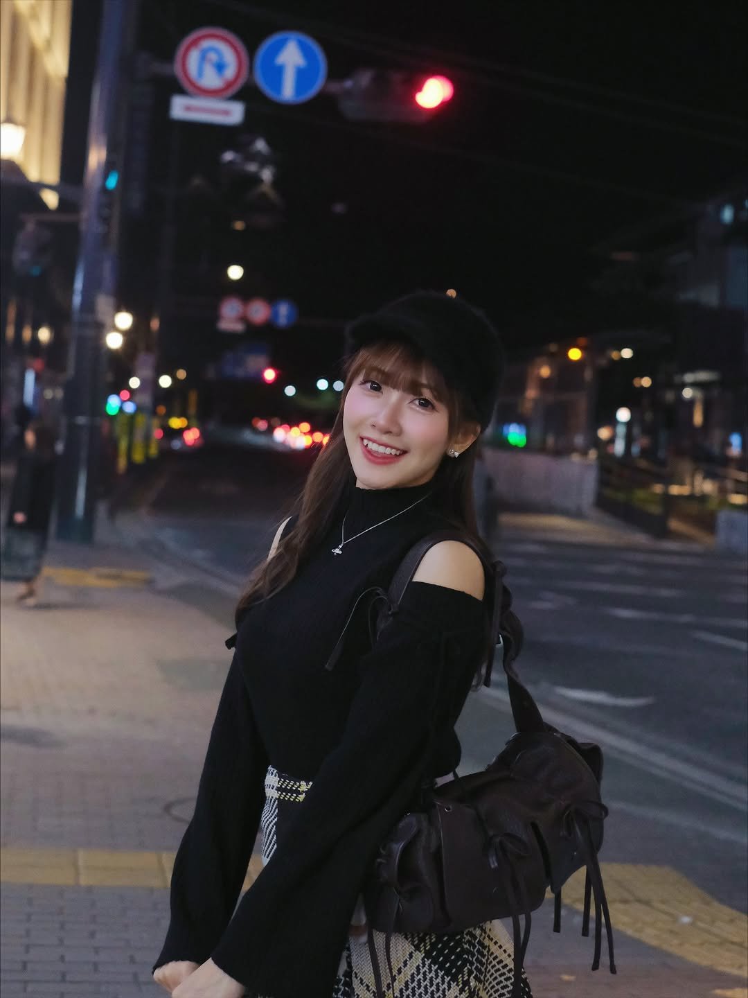 Photo by 💛中信兄弟啦啦隊🐘冼迪琦💛在台港人♡ on November 14, 2025. May be an image of street and text.