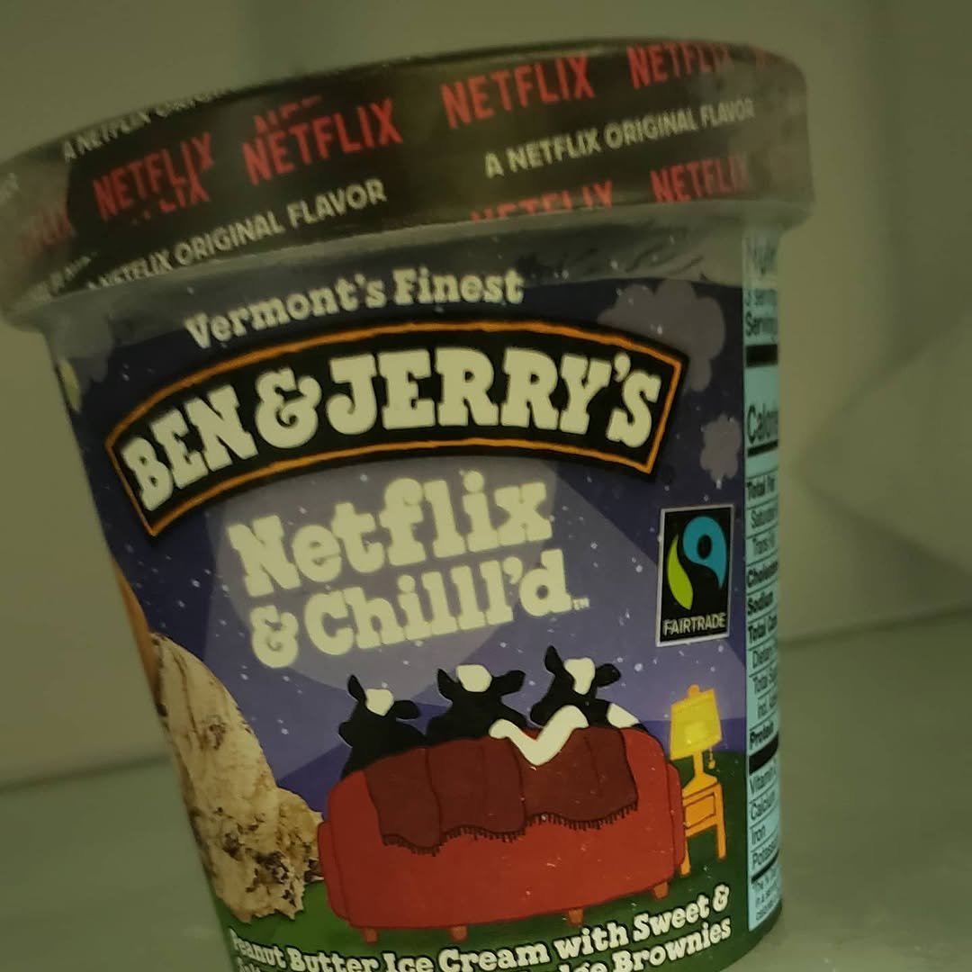 digitalcreator 게시물 이미지: Who wants to Netflix and Chill? #dessert...