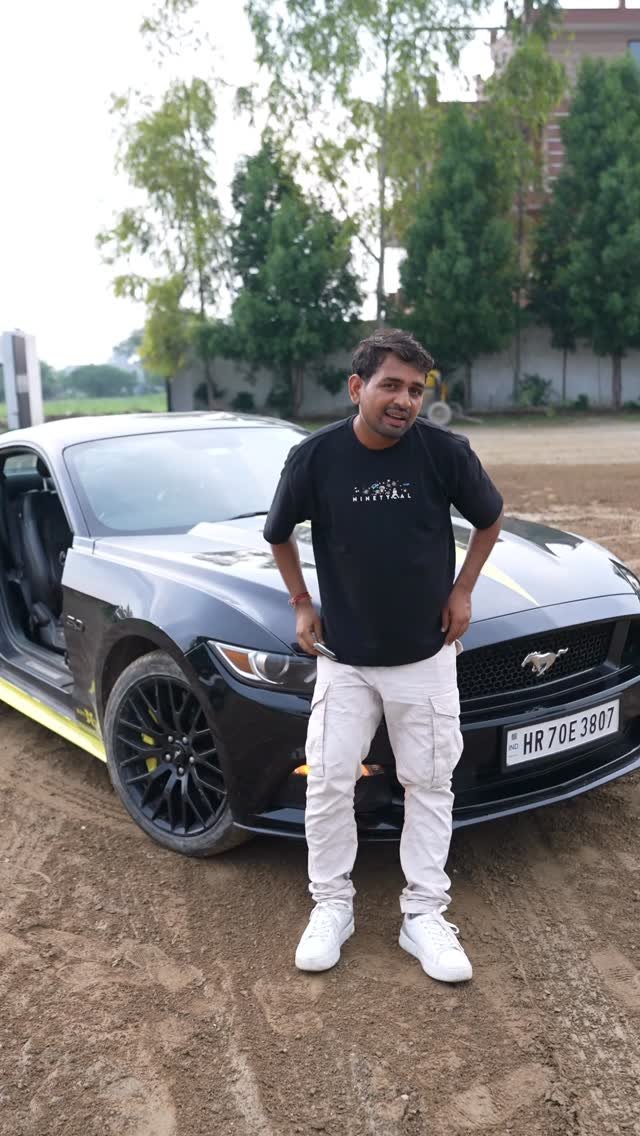 dilraj_singh_rawat 게시물 이미지: चलती गाड़ी से शरीर का कोई भी अंग बहार ना निकाले…. 🤝🏻