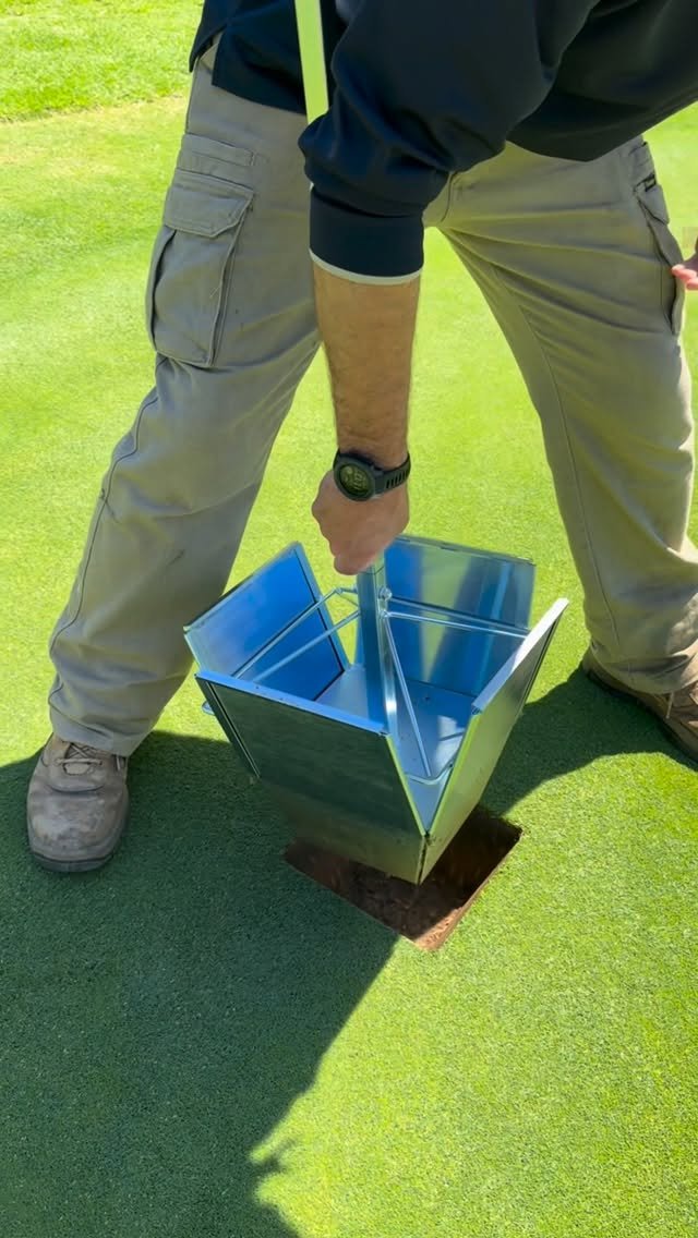 dint.golf.solutions 게시물 이미지: Imagine being paid to play Minecraft at work 🤤⛳️