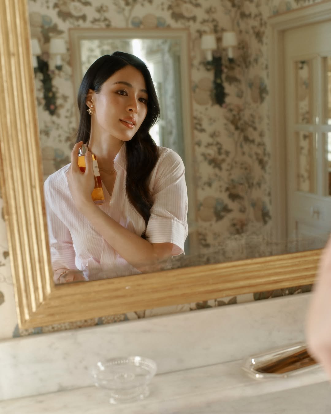 diorbeauty 게시물 이미지: At La Colle Noire, @Linglingkwong steps into a...