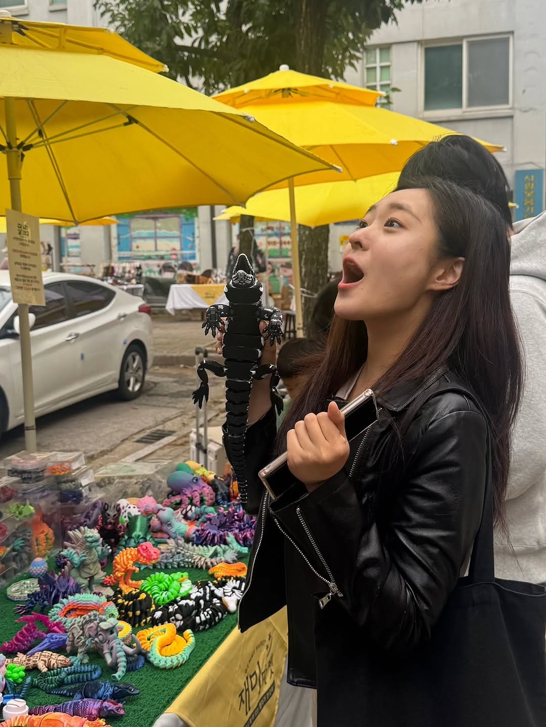 Photo shared by DJ Uni 최유정 on October 27, 2025 tagging @goyangcity. May be an image of umbrella, parasol and text.